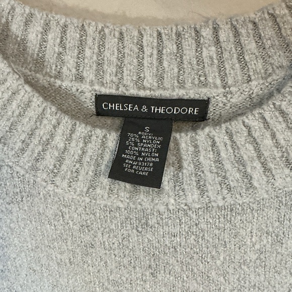 Chelsea & Theodore Abstract Circle Knit Sweater Black White Size Small - Picture 5 of 9